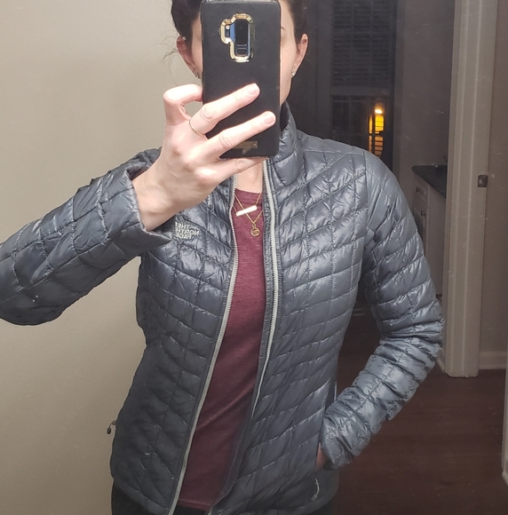 🚫SOLD🚫NORTH FACE THERMOBALL JACKET XS - Picture 6 of 8